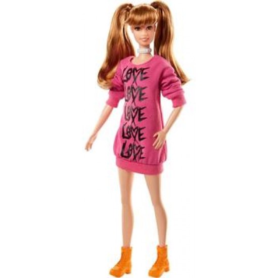 Кукла Mattel Barbie Игра с модой FBR37 (блондинка, кофта Love) (111)