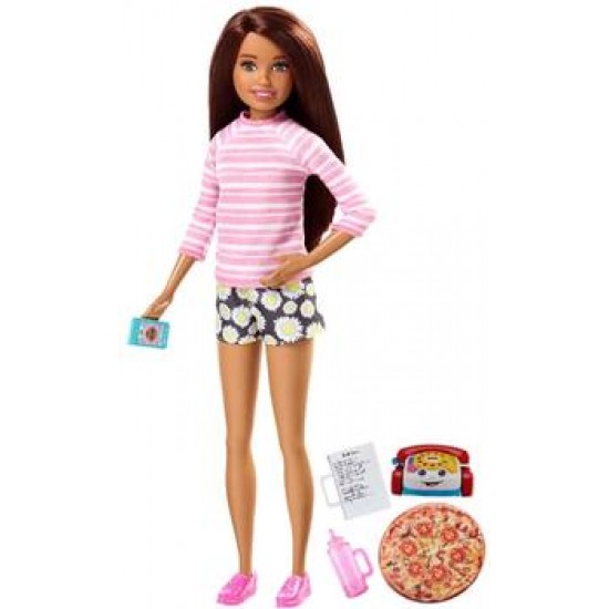 Кукла Mattel Barbie Няня FHY89/FHY92 (шатенка, шорты с ромашками)